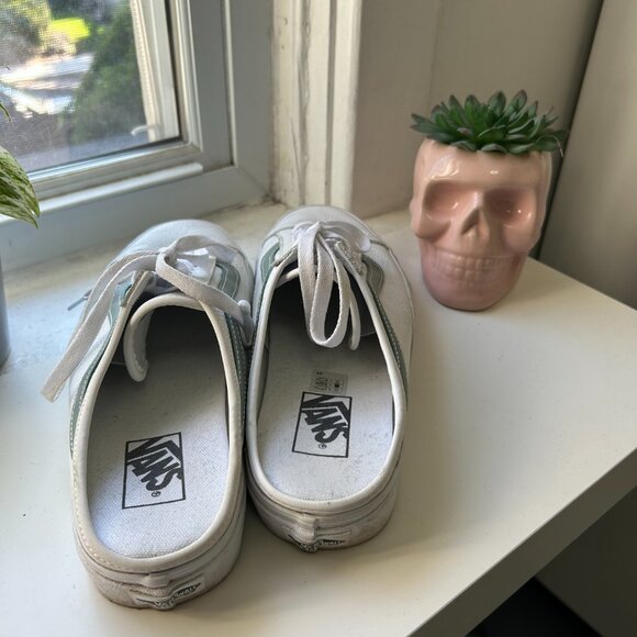 Vans - white mule slip on - Women's size 10 - Picture 4 of 4